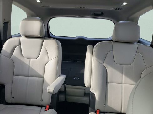 Used 2021 Kia Telluride SX w/ Towing Package image 21