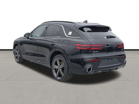 Used 2025 Genesis GV70 2.5T Sport Prestige w/ Sport Prestige Package image 3