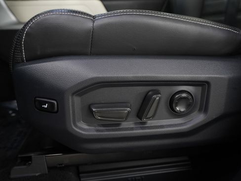 Used 2022 Toyota Tundra Capstone image 27