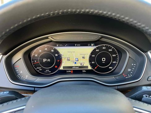 Used 2018 Audi Q5 2.0T Premium Plus w/ Premium Plus Package image 9