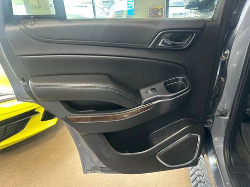 Used 2018 Chevrolet Tahoe LT image 22