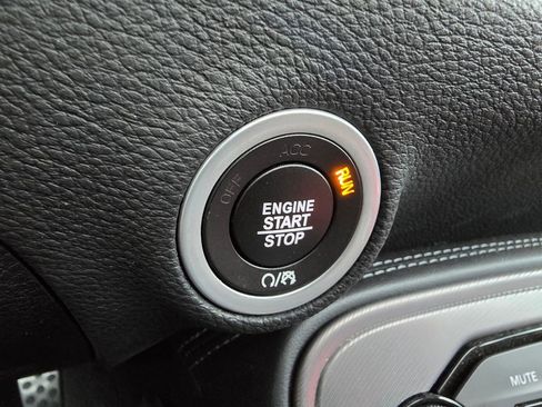 Used 2023 Dodge Challenger R/T image 39