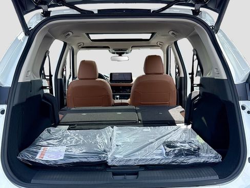 New 2026 Nissan Rogue Platinum AWD/4WD image 7