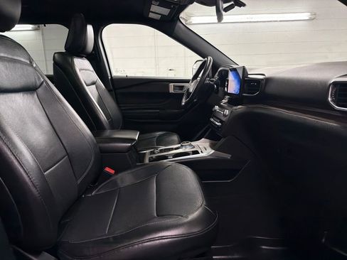Certified 2020 Ford Explorer Limited image 31