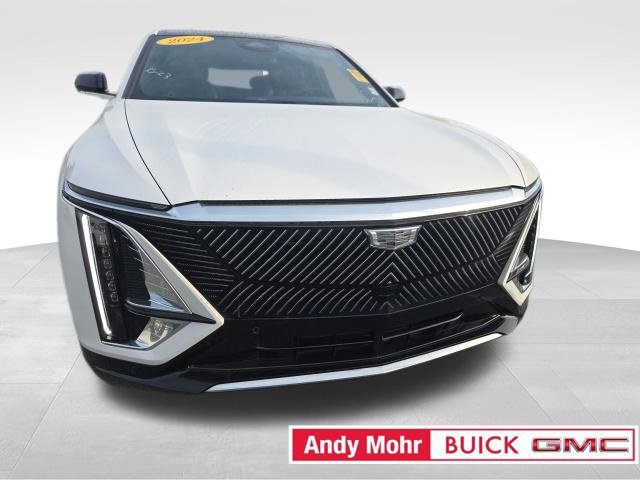 Used 2024 Cadillac Lyriq Tech AWD/4WD image 3