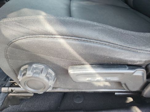 Used 2020 Jeep Wrangler Unlimited Sport S image 15