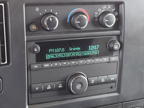 New 2025 GMC Savana 2500 w/ Driver Convenience Package image 12