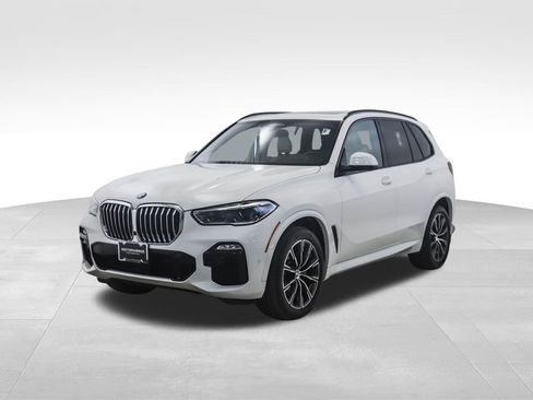 Used 2021 BMW X5 xDrive40i w/ M Sport Package image 1