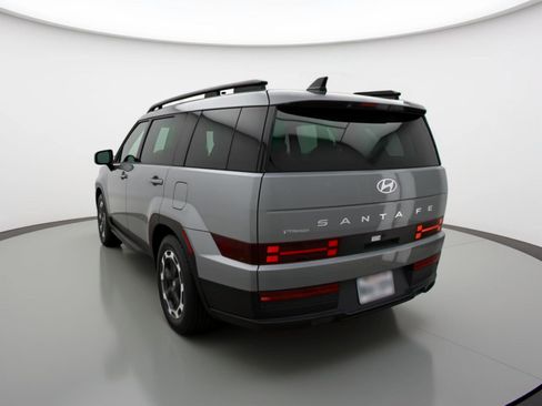 Used 2025 Hyundai Santa Fe SEL image 6