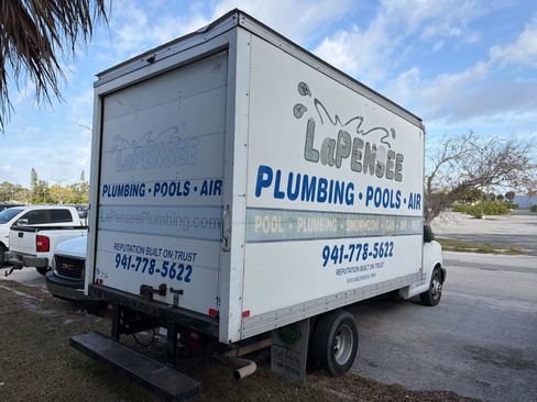 Used 2017 GMC Savana 3500 image 12