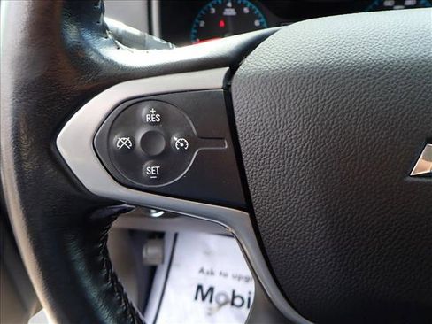 Used 2022 Chevrolet Colorado LT w/ LT Convenience Package image 13