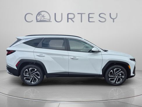 New 2026 Hyundai Tucson SEL Plus FWD image 6