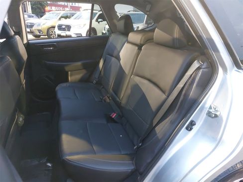 Used 2018 Subaru Outback 2.5i Limited image 14