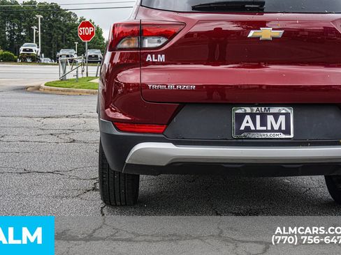 Used 2024 Chevrolet TrailBlazer LT FWD image 15