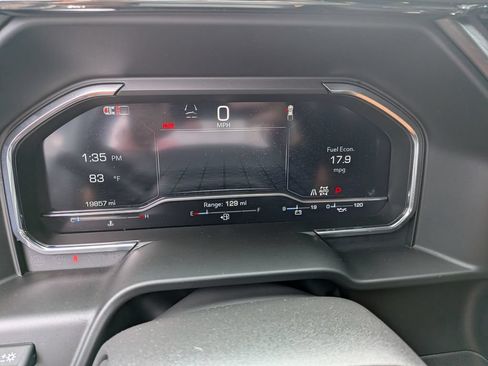 Used 2025 GMC Sierra 1500 AT4 w/ AT4 Premium Package AWD/4WD image 14