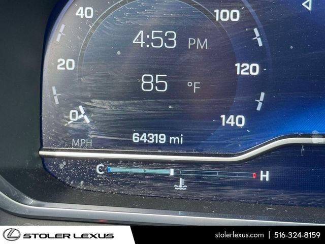 Used 2023 Chevrolet Suburban RST w/ Luxury Package AWD/4WD image 32