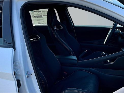 New 2026 Hyundai Elantra N FWD image 14