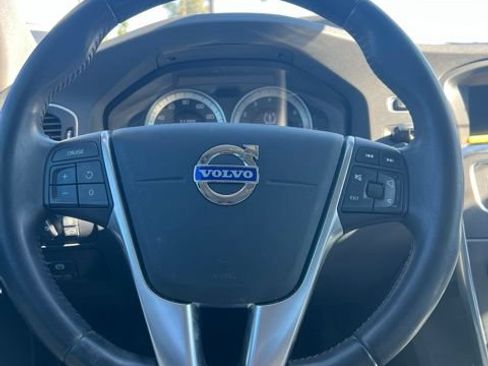 Used 2012 Volvo S60 T6 AWD/4WD image 10