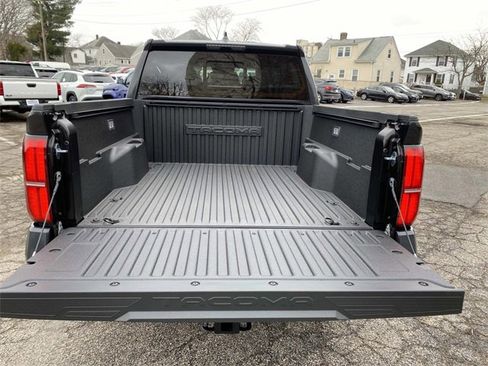 New 2026 Toyota Tacoma SR5 image 5