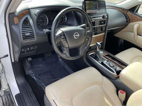 Used 2023 Nissan Armada SL w/ Captain's Chairs Package RWD image 17