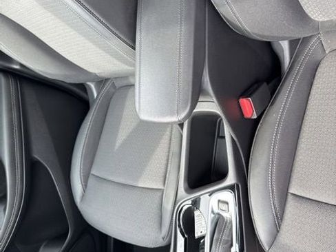 Used 2023 Buick Encore GX Select w/ Sport Touring Package FWD image 14