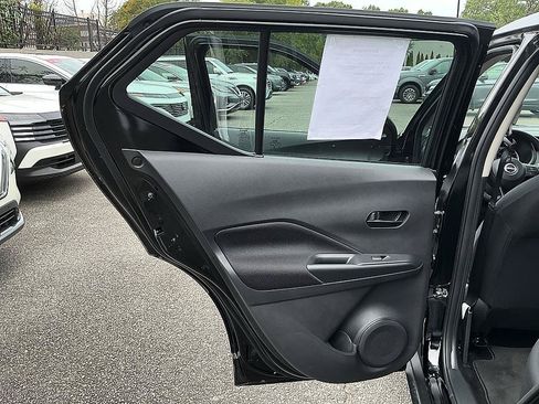 Certified 2025 Nissan Kicks Play S FWD image 22
