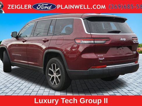 Used 2024 Jeep Grand Cherokee L Limited w/ Luxury Tech Group II AWD/4WD image 3