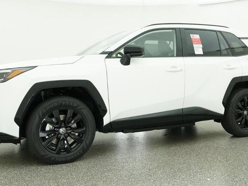 New 2026 Toyota RAV4 SE AWD/4WD image 18