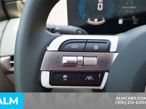 Used 2025 Hyundai Tucson SEL image 28