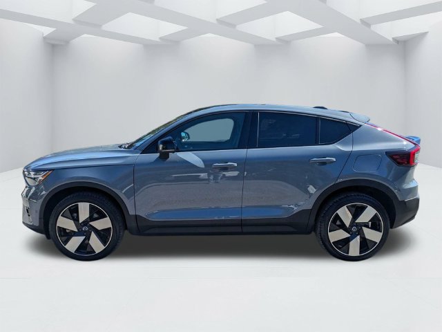Used 2023 Volvo C40 P8 Recharge Ultimate w/ Protection Package Premier AWD/4WD image 9