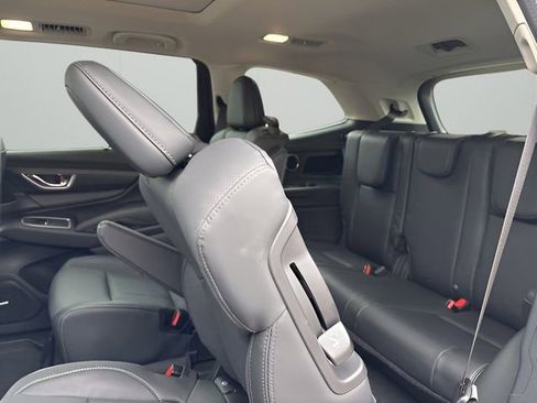 New 2026 Subaru Ascent Limited image 15