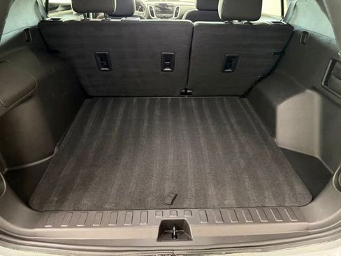 Used 2024 Chevrolet Equinox LT image 25