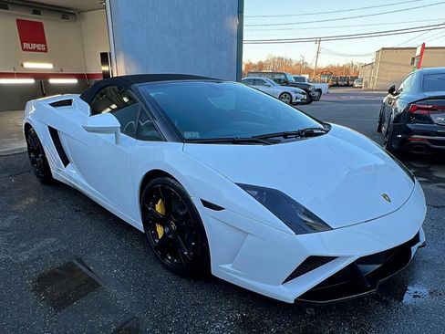 Used 2013 Lamborghini Gallardo LP 560-4 image 2