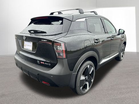 New 2026 Nissan Kicks SR w/ Cold Weather Package AWD/4WD image 35