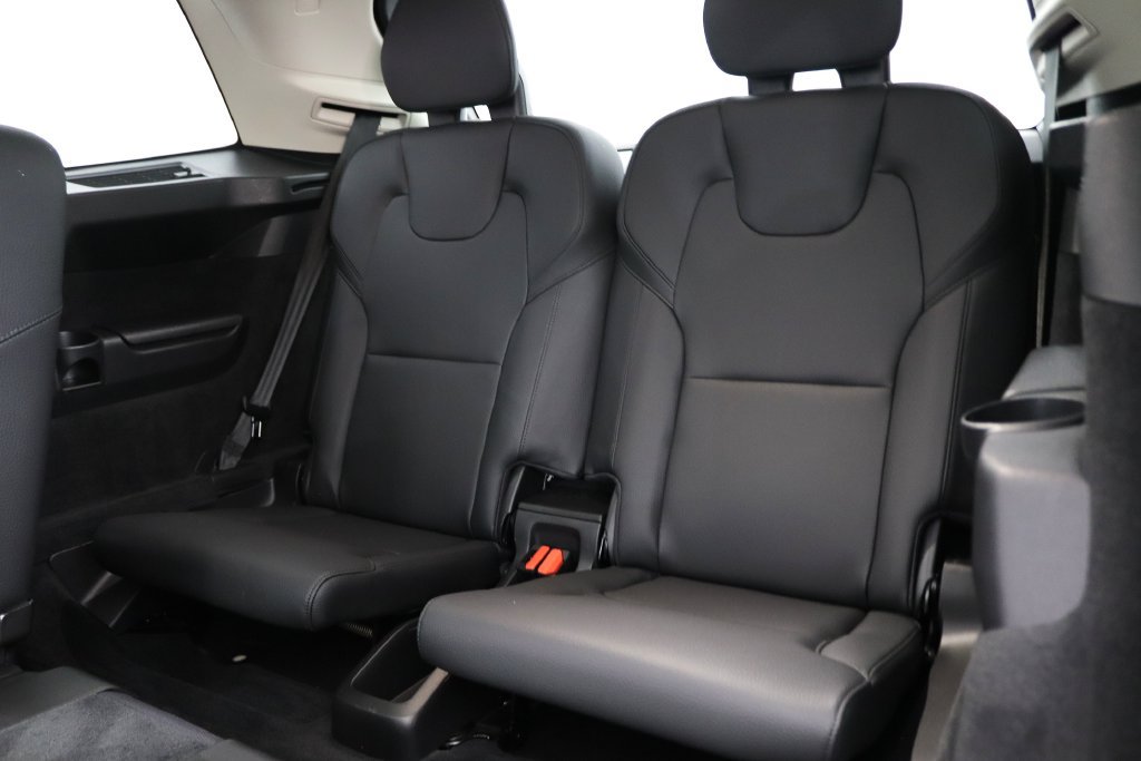 Used 2023 Volvo XC90 B6 Plus w/ Protection Package Premier AWD/4WD image 15