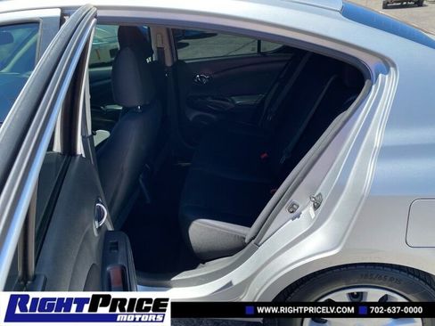 Used 2013 Nissan Versa SV image 20