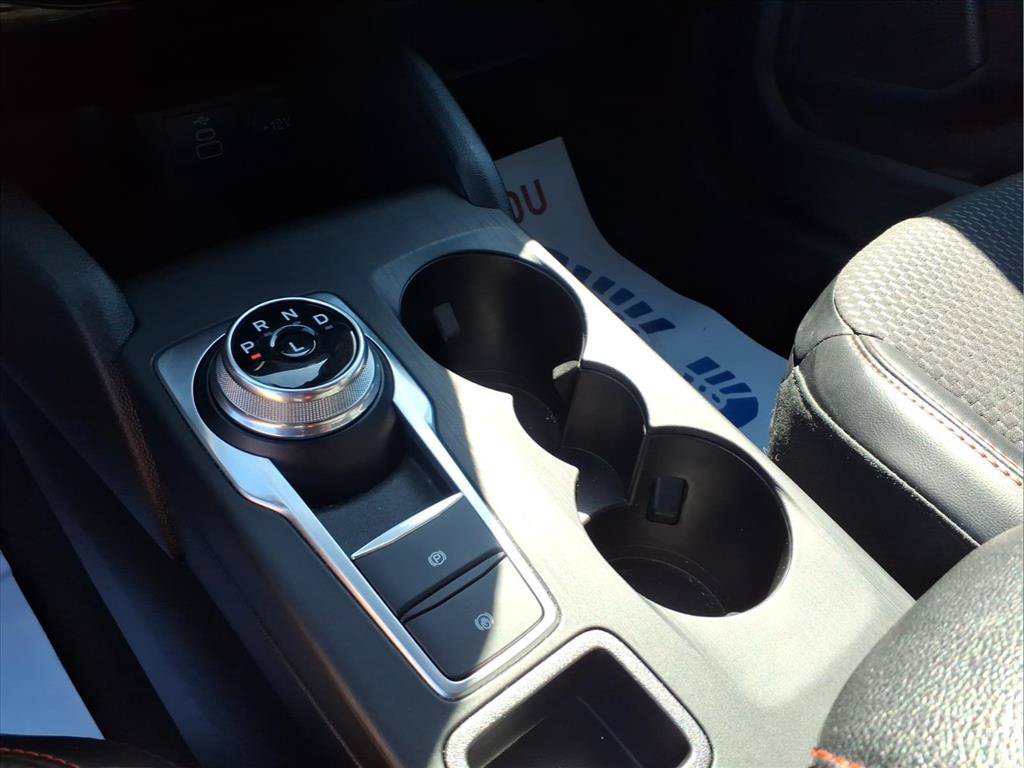 Used 2024 Ford Escape ST-Line w/ Tech Pack #1 AWD/4WD image 10