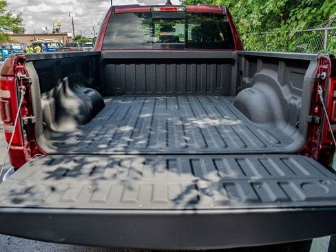 Used 2019 RAM 1500 Big Horn AWD/4WD image 18