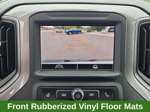 Used 2024 Chevrolet Silverado 2500 Custom w/ Custom Value Package image 18