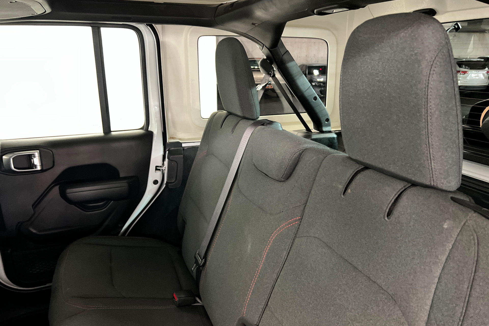 Certified 2025 Jeep Wrangler Unlimited Rubicon AWD/4WD image 20