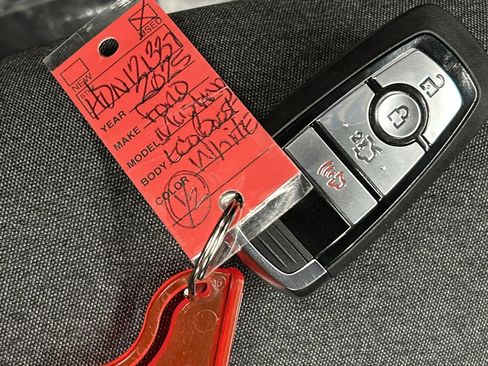 Used 2025 Ford Mustang Coupe image 22