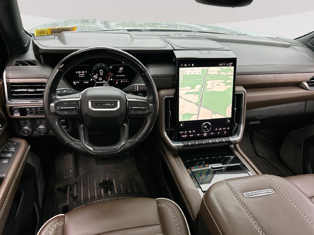 Used 2025 GMC Yukon Denali Ultimate AWD/4WD image 26