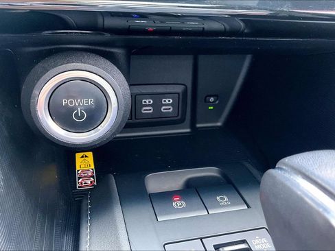 Certified 2023 Toyota Venza Nightshade AWD/4WD image 16
