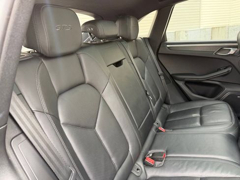 Used 2017 Porsche Macan GTS image 23