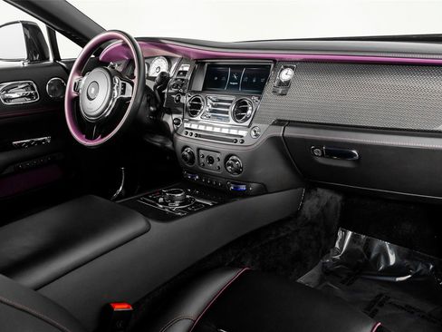 Used 2020 Rolls-Royce Wraith RWD image 51