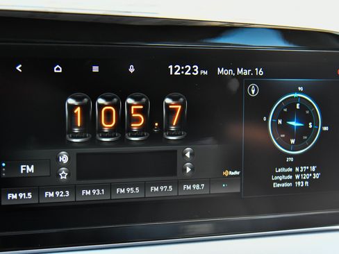 Used 2021 Hyundai Palisade SEL w/ Premium Package image 22