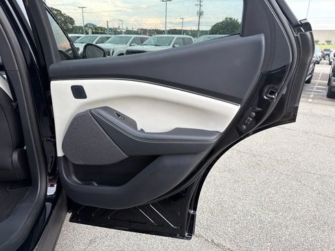 Used 2025 Ford Mustang Mach-E Premium AWD/4WD image 20