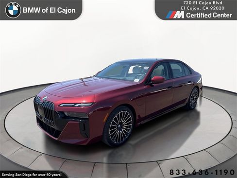 New 2025 BMW 750e xDrive image 2