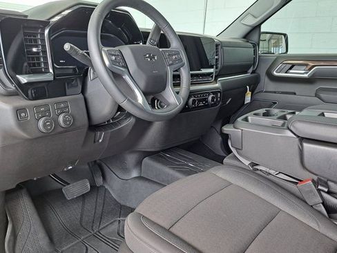 Used 2026 Chevrolet Silverado 1500 RST w/ RST Select Package AWD/4WD image 8