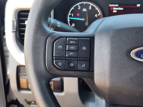 Used 2024 Ford F550 4x4 Crew Cab Super Duty image 27